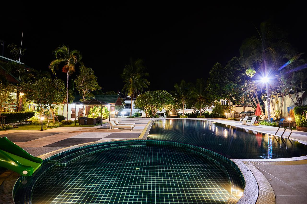 The Sun House Hotel Hua Hin Buitenkant foto