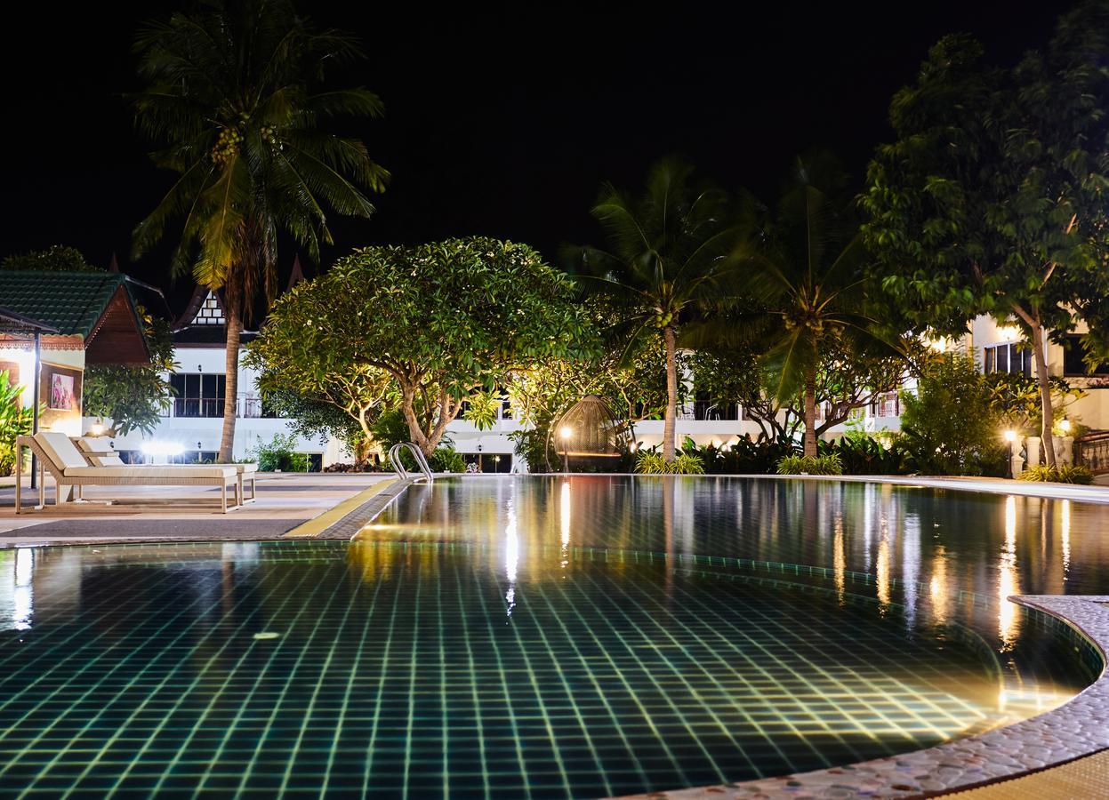 The Sun House Hotel HHQ Buitenkant foto